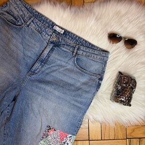 LOFT Curvy High Waist Straight Crop Jeans with Patchwork